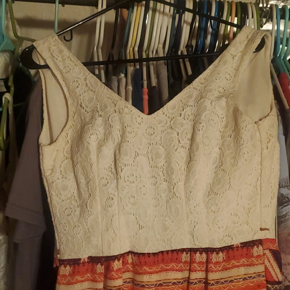 Romper - Picture 2 of 5